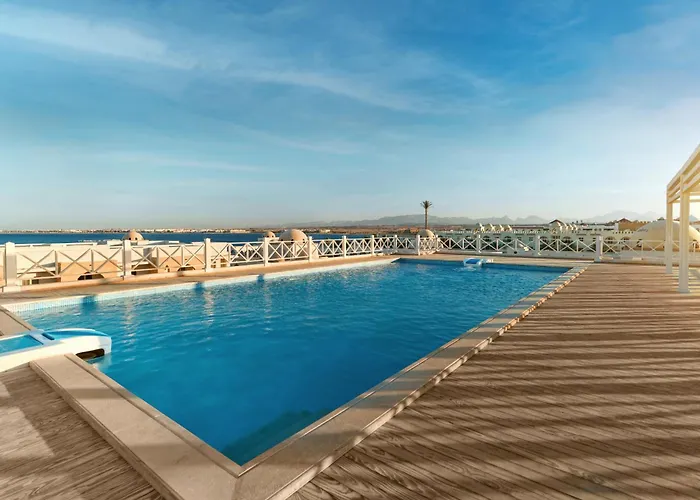 Peaks- Sahl Hasheesh , Edelma 2br Pool View